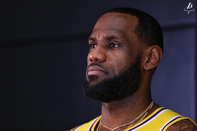 王奕博在体测中跟腱受伤 预计伤停一个月