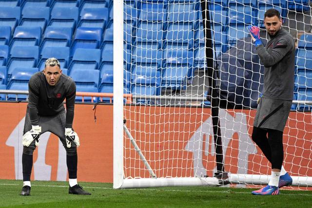 詹姆斯25+7+10拉塞尔27+10 湖人大胜老鹰回第9